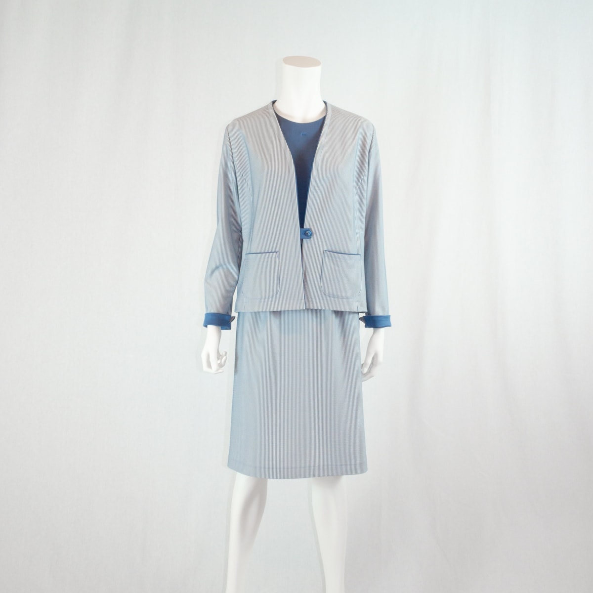 サッカー地のストレッチジャケット