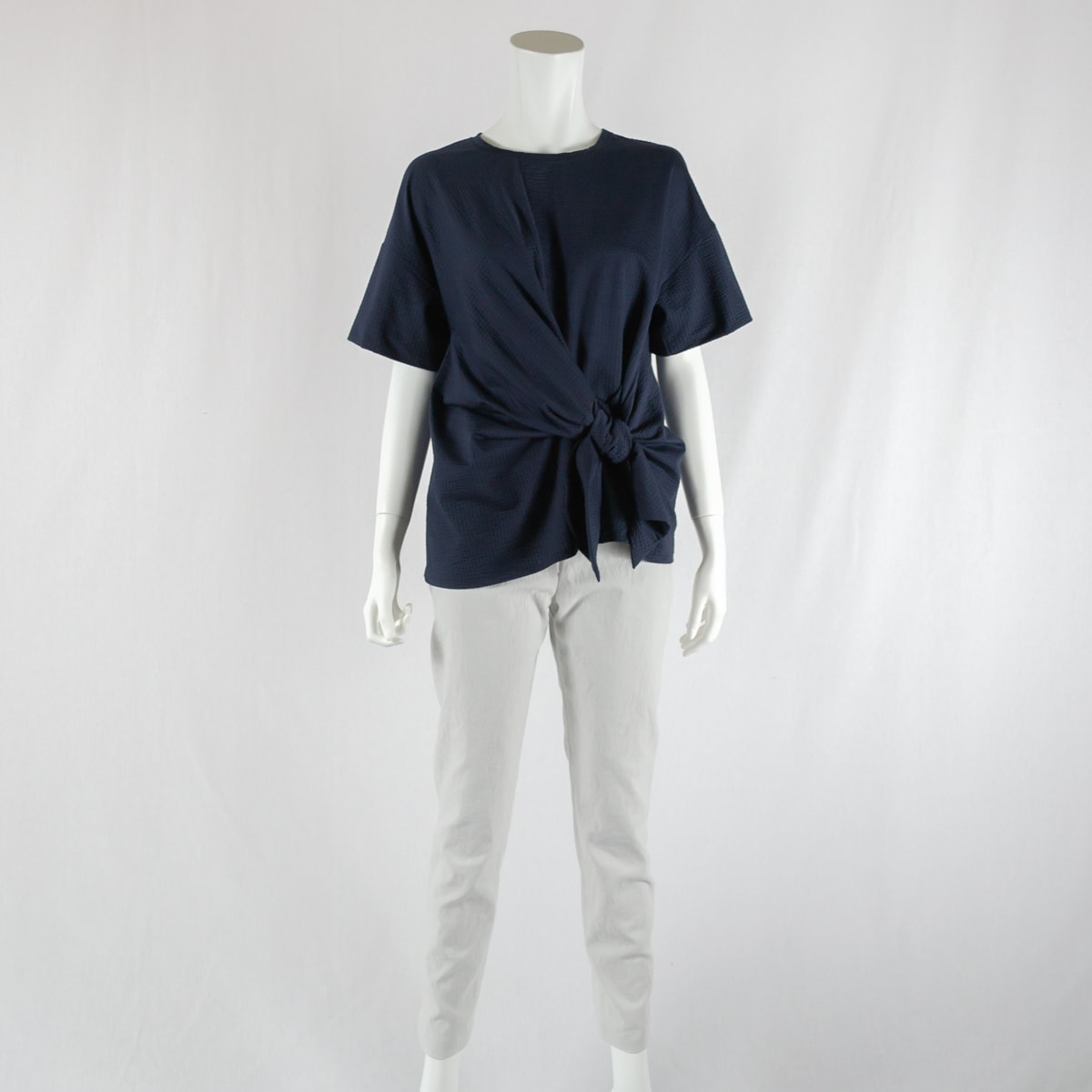 ジャガード地のストレッチパンツ