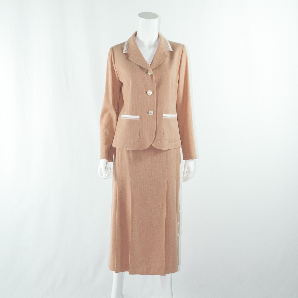 テープデザインのジャケット