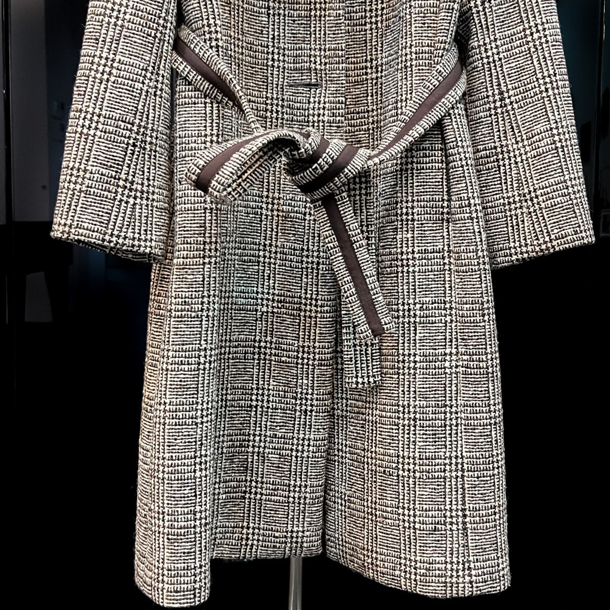 グレンチェックのツイードチェスターコート